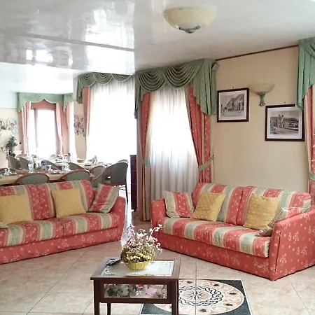 House 3* San Giovanni Rotondo